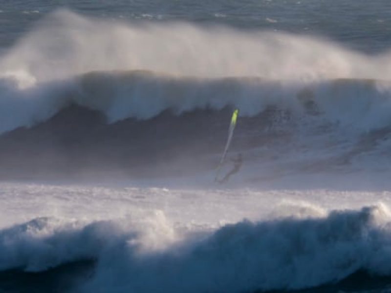 STORM WINDSURFING GUINCHO