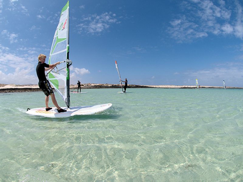flag beach fuerteventura 681px