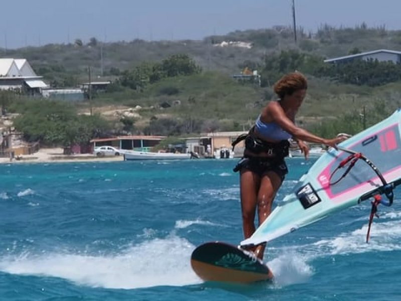 SARAH-QUITA FREESTYLE ARUBA