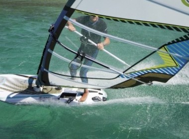 Fanatic Shark 135 2012 action