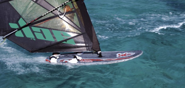 Starboard Isonic 107 2012 action