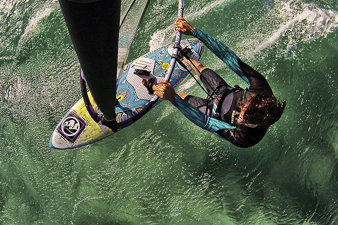 Windsurf MagazineRRD FREESTYLE WAVE V3 LIMITED 106L 2014 TEST REVIEW