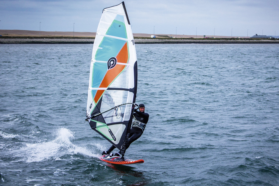 Windsurf Magazine5.7M CROSSOVER SAIL TEST 2015 Windsurf Magazine