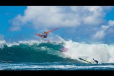JP 2017 WINDSURF ACTION