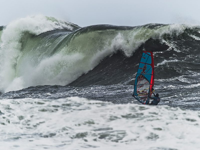 Dany Bruch from Germany performs at the Mission 2 of the Red Bull Storm Chase in Tamma Harbour, Tasmania on August 18 2013. // Sebastian Marko/Red Bull Content Pool // P-20130820-00011 // Usage for editorial use only // Please go to www.redbullcontentpool.com for further information. //