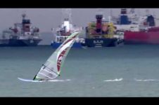 WINDSURFING IN SINGAPORE 27 AUG 2017