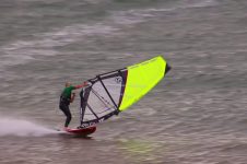 WINDSURFING THE MENAI STRAIT