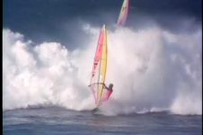 MIKE WALTZ WINDSURFING MAUI