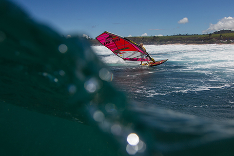 Robby Naish performs during the PWA JP Aloha Classic in Maui - 2013 on October 24 - 31st, 2013 // Franck Berthuot / Red Bull Content Pool // 1383570154197-2008685012 // Usage for editorial use only // Please go to www.redbullcontentpool.com for further information. //