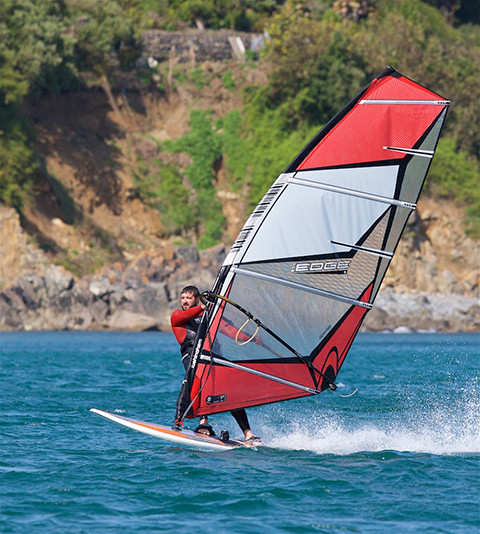 Coverack Windsurfing 02 480px.