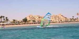 13_Simon_Winkley_Windsurf_Clinic_Sportif_Red_Sea_Safaga_windsurfer_hotel