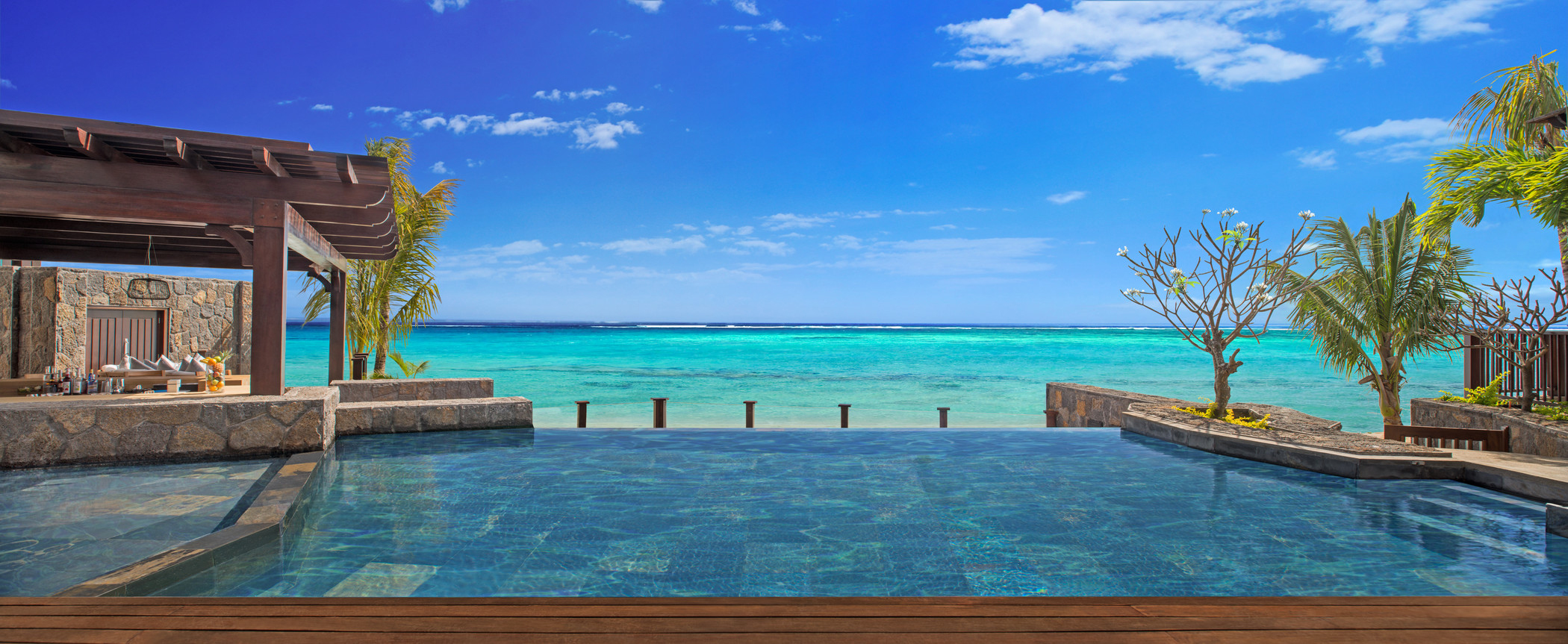 str3459po-142285-The St Regis Villa Infinity Pool-Med