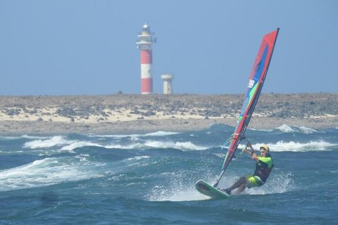 Click to Enlarge- Corky enjoying the Fuerte trades