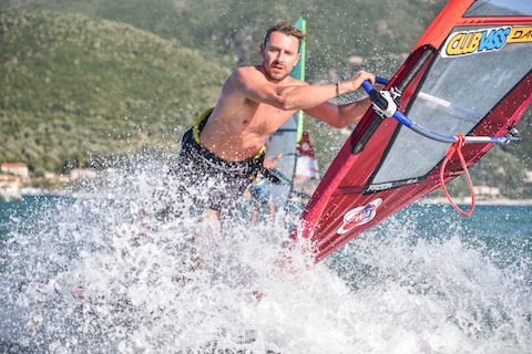 Windsurf MagazineCLUB VASS