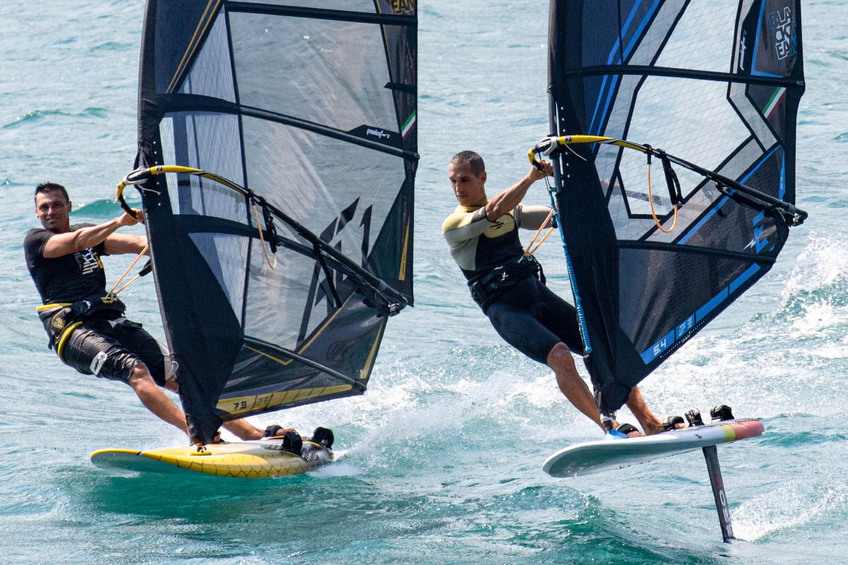 Windsurf MagazinePOINT 7 NEW F1E