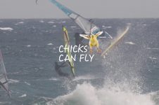 CHICKS CAN FLY: JUSTYNA SNIADY