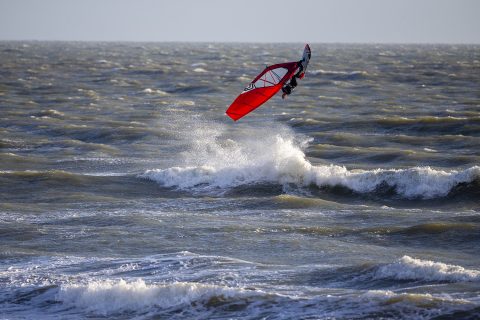 Timo Mullen flying high during the evening session!