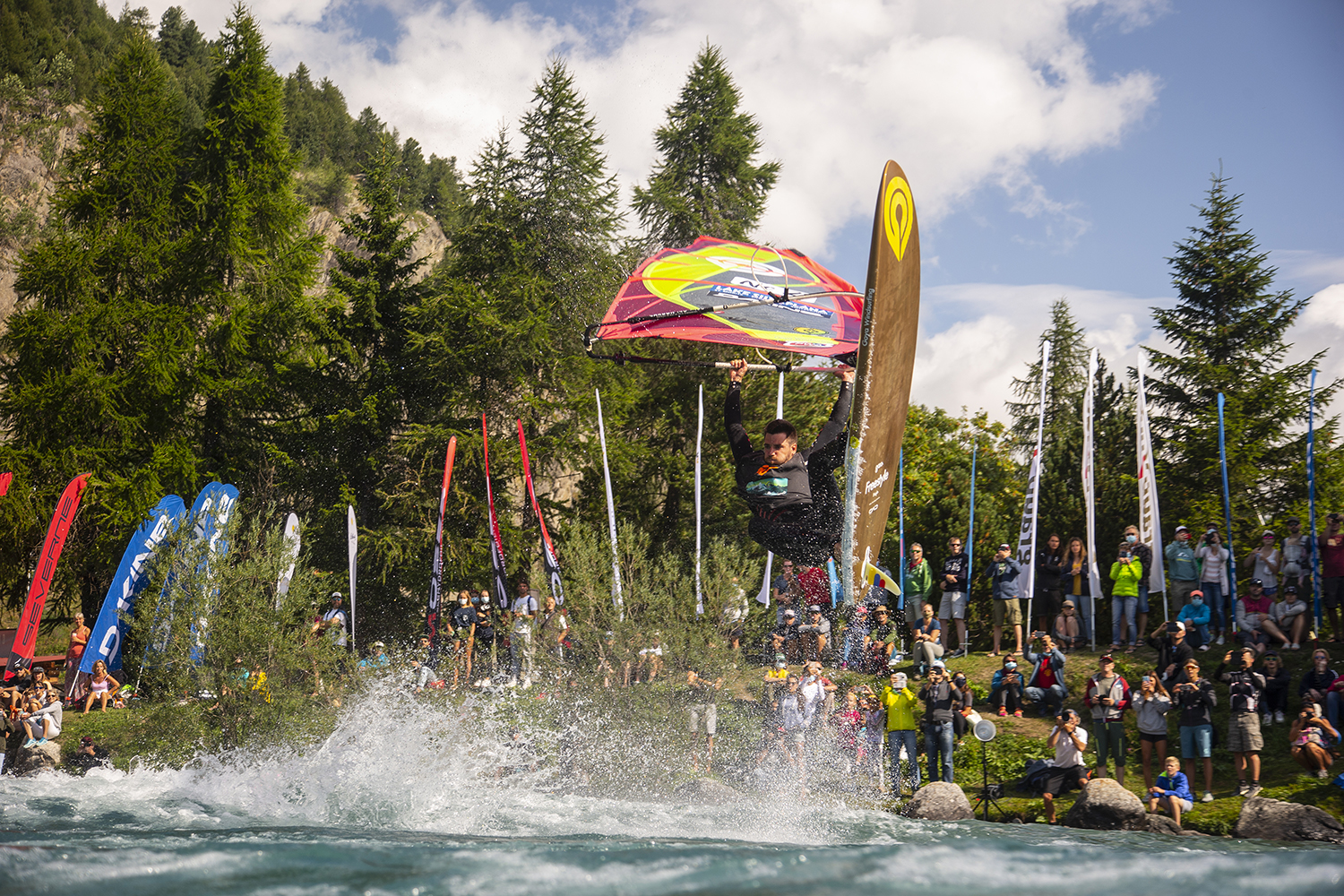 Tow surfing in Switzerland