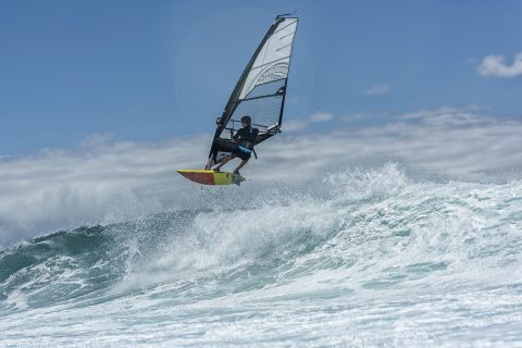 Zachary flying at Hookipa!