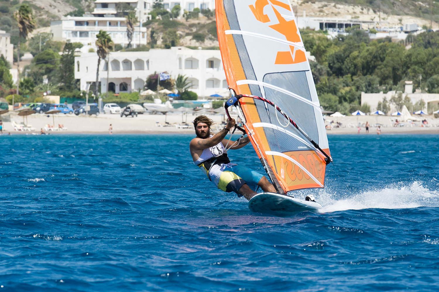 Windsurfing in Kefalos Photo: Florian Ragossnig