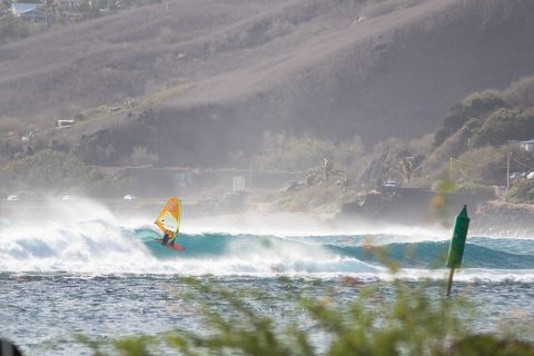 Perfect waves in La Reunion