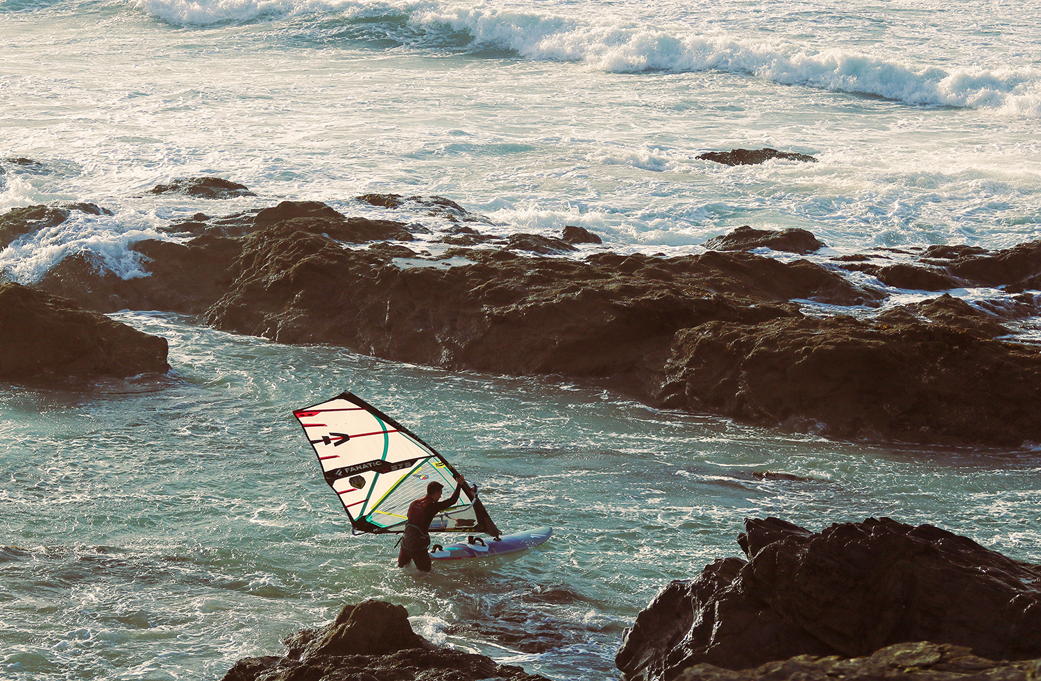 Tricky launch through the Cornwall rocks!