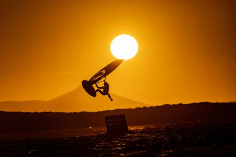Lennart Neubauer sunset session: Photo - Ronny Skevis