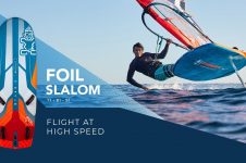 2022 STARBOARD FOIL SLALOM: FLIGHT AT SPEED