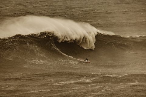 Huge Nazare