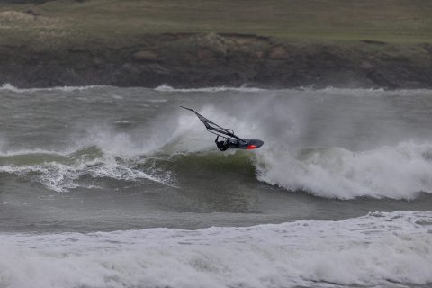 Timo smacks the lip