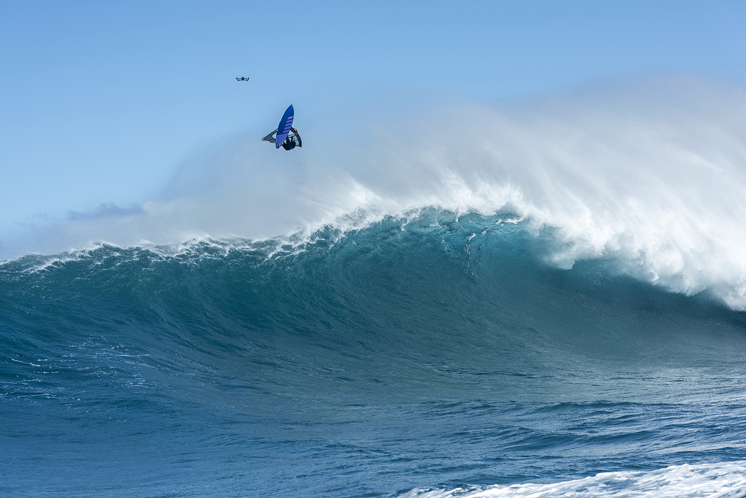 Robby Swift goes Big: Photo: Fish Bowl Diaries