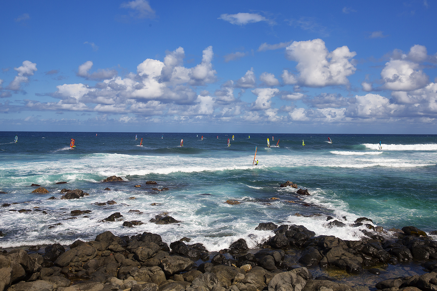 Hookipa on a busy day