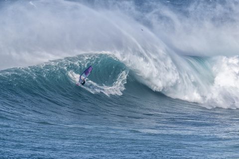 Robby Swift cutback