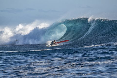 Ricardo Campello in the pit at Cloudbreak  Photo: Fish Bowl Diaries