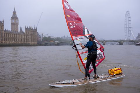 Merijn Tinga arriving in London