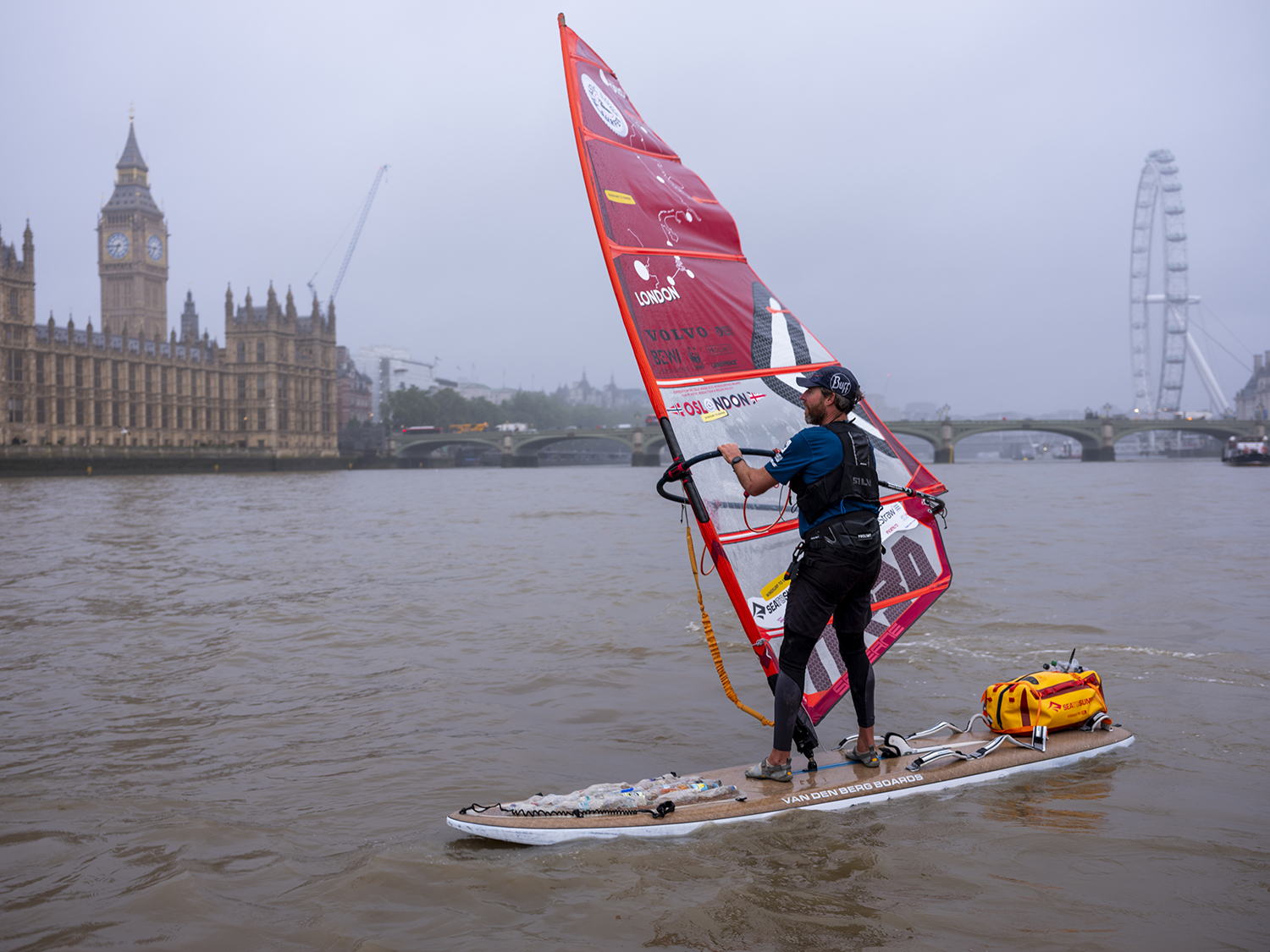 Merijn Tinga arriving in London