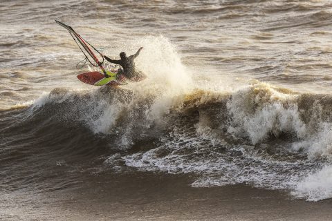 Ross Williams  hanging on