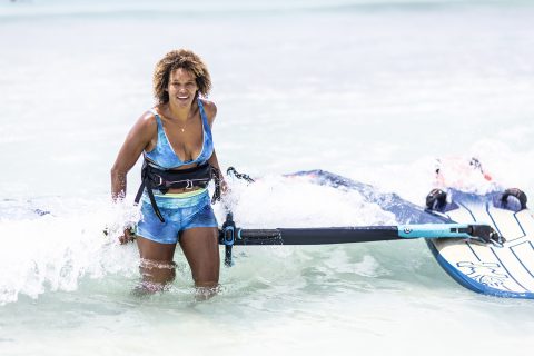 Sarah Quita Offringa fresh in from Aruba!