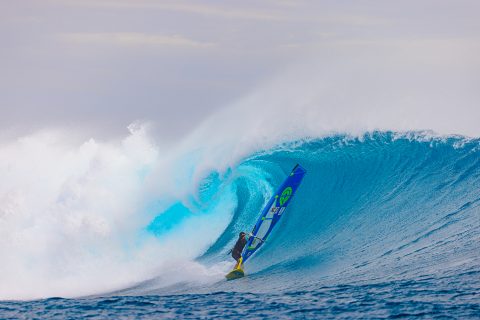 Antoine Albert  in front of a hollow one