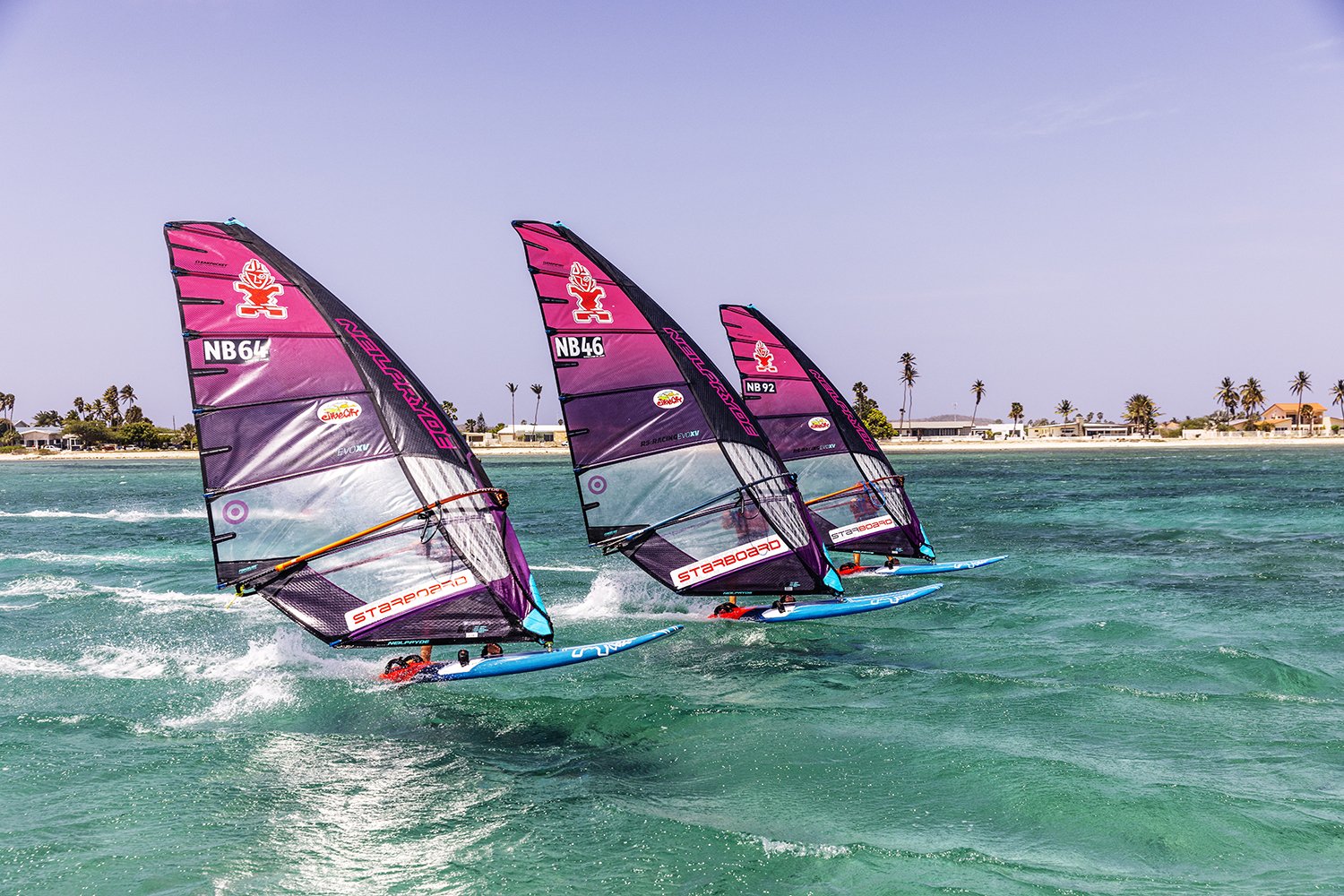 De Jong sisters line up