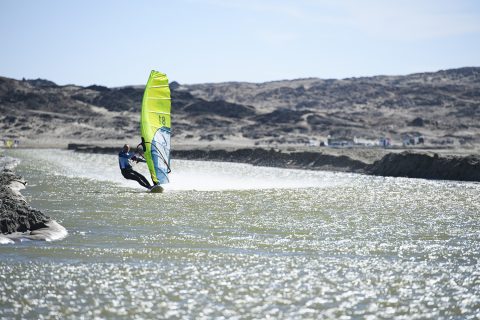 Farrel O'Shea full speed in Namibia.