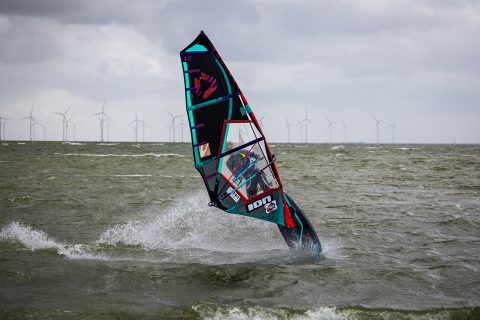 STEF0825