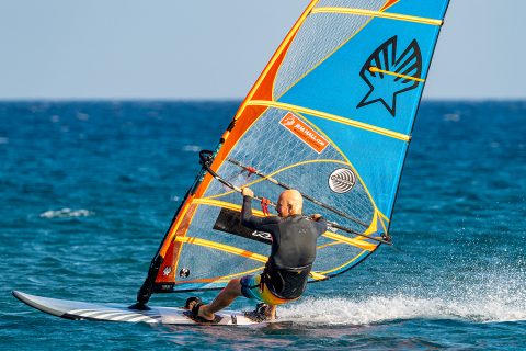 Low, fast and outboard, and ready to unhook by bending your elbows gives you the speed you need.