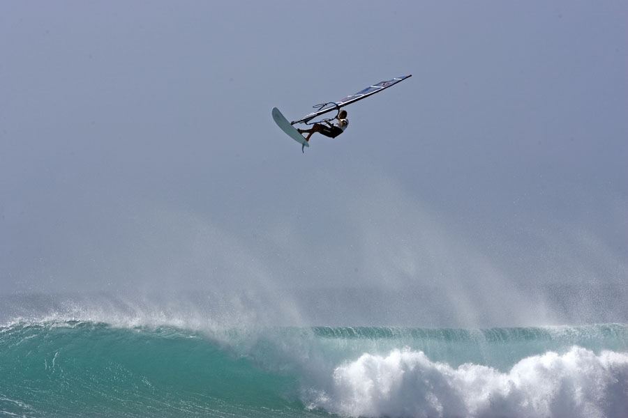 CV07_4_Kevin_Pritchard_massive_air_US3