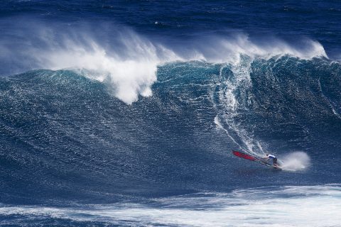 SCOTT MCKERCHER JAWS_1786