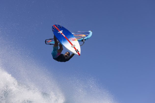 Kai Lenny raising the bar!