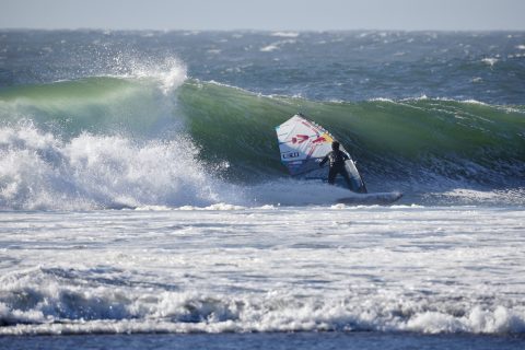 Liam Dunkerbeck drops in
