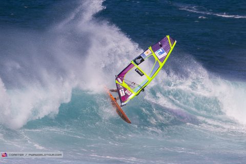 Ricardo turn in Maui