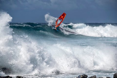 Slash at Ho'okipa