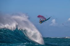 Paul scores this shot of Marc Pare at the Maui ProAm